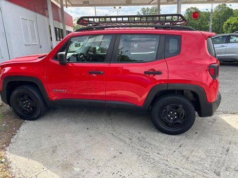 Used 2016 Jeep Renegade Sport w/ Power & Air Group AWD/4WD image 12