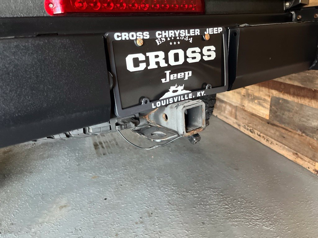 Used 2016 Jeep Wrangler Unlimited Rubicon w/ Connectivity Group AWD/4WD image 31
