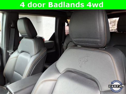 Used 2021 Ford Bronco Badlands image 14