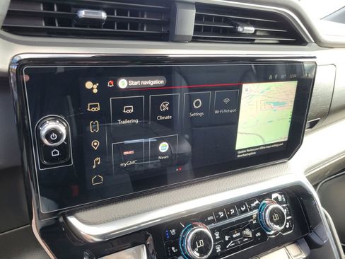New 2026 GMC Sierra 2500 Denali w/ Denali Reserve Package AWD/4WD image 22
