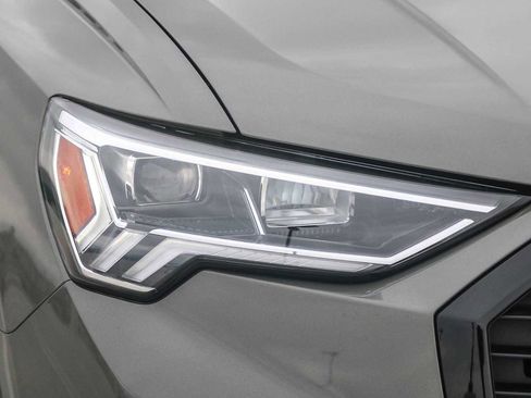 New 2025 Audi Q3 2.0T Premium image 4