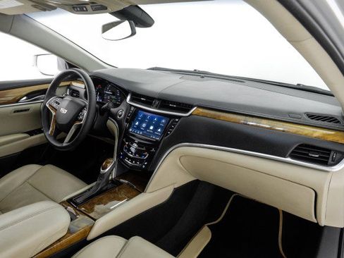 Used 2018 Cadillac XTS Luxury FWD image 10