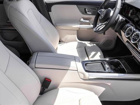 New 2026 Mercedes-Benz GLA 250 4MATIC image 27
