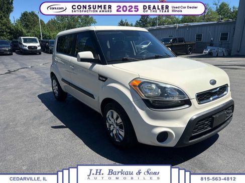 Used 2012 Kia Soul FWD image 1