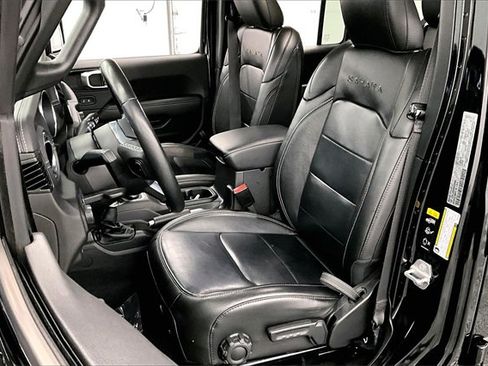 Used 2022 Jeep Wrangler Unlimited Sahara 4xe w/ Cold Weather Group image 19