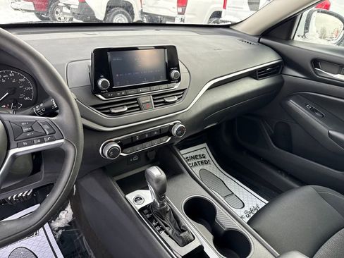 Certified 2022 Nissan Altima 2.5 S image 23