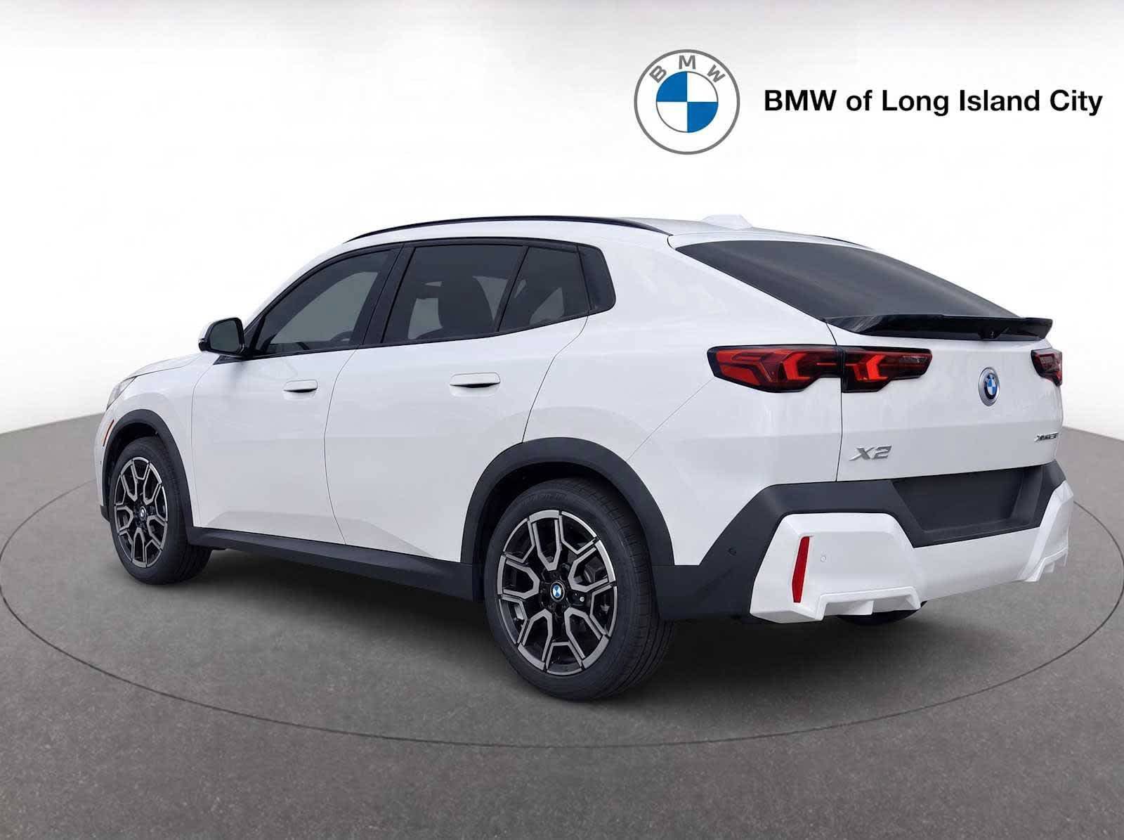 New 2026 BMW X2 xDrive28i w/ Convenience Package AWD/4WD image 5