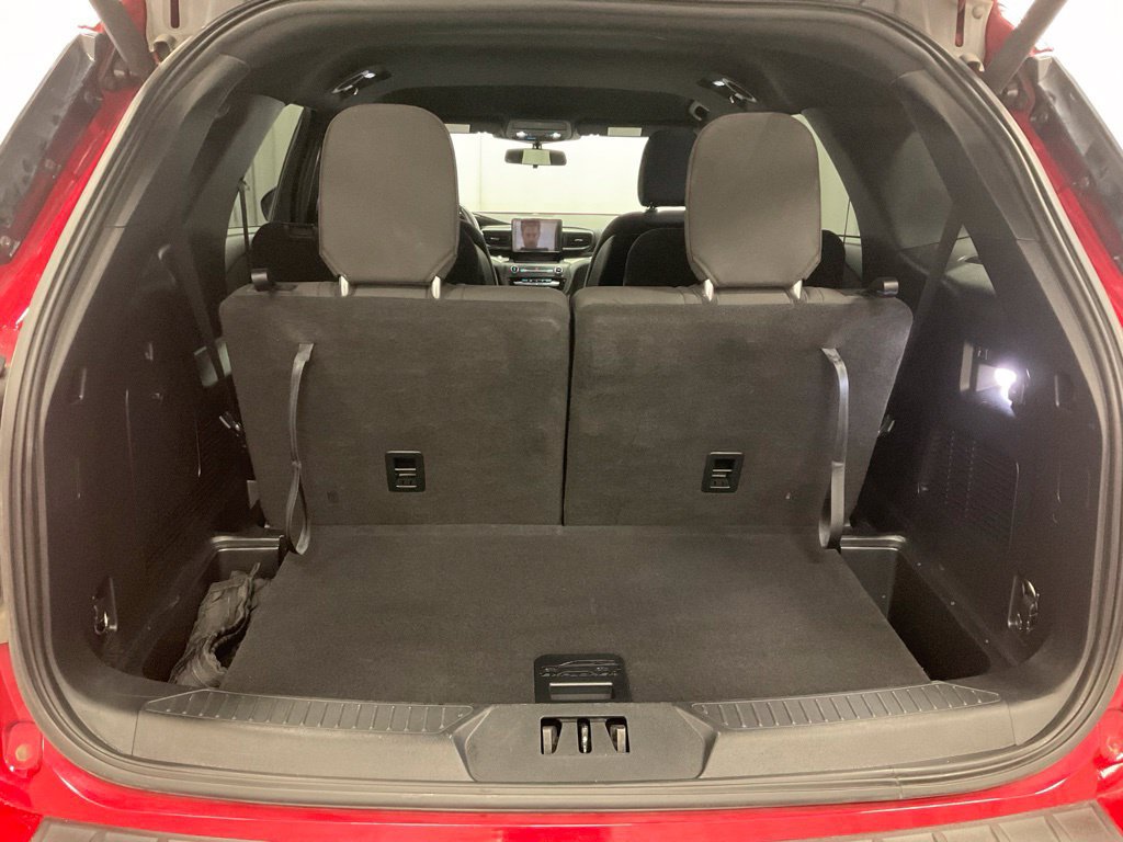 Used 2020 Ford Explorer XLT w/ Comfort Package AWD/4WD image 35