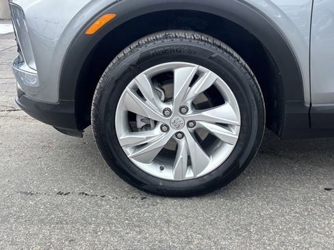 Certified 2024 Buick Encore GX Preferred w/ Comfort Package image 10