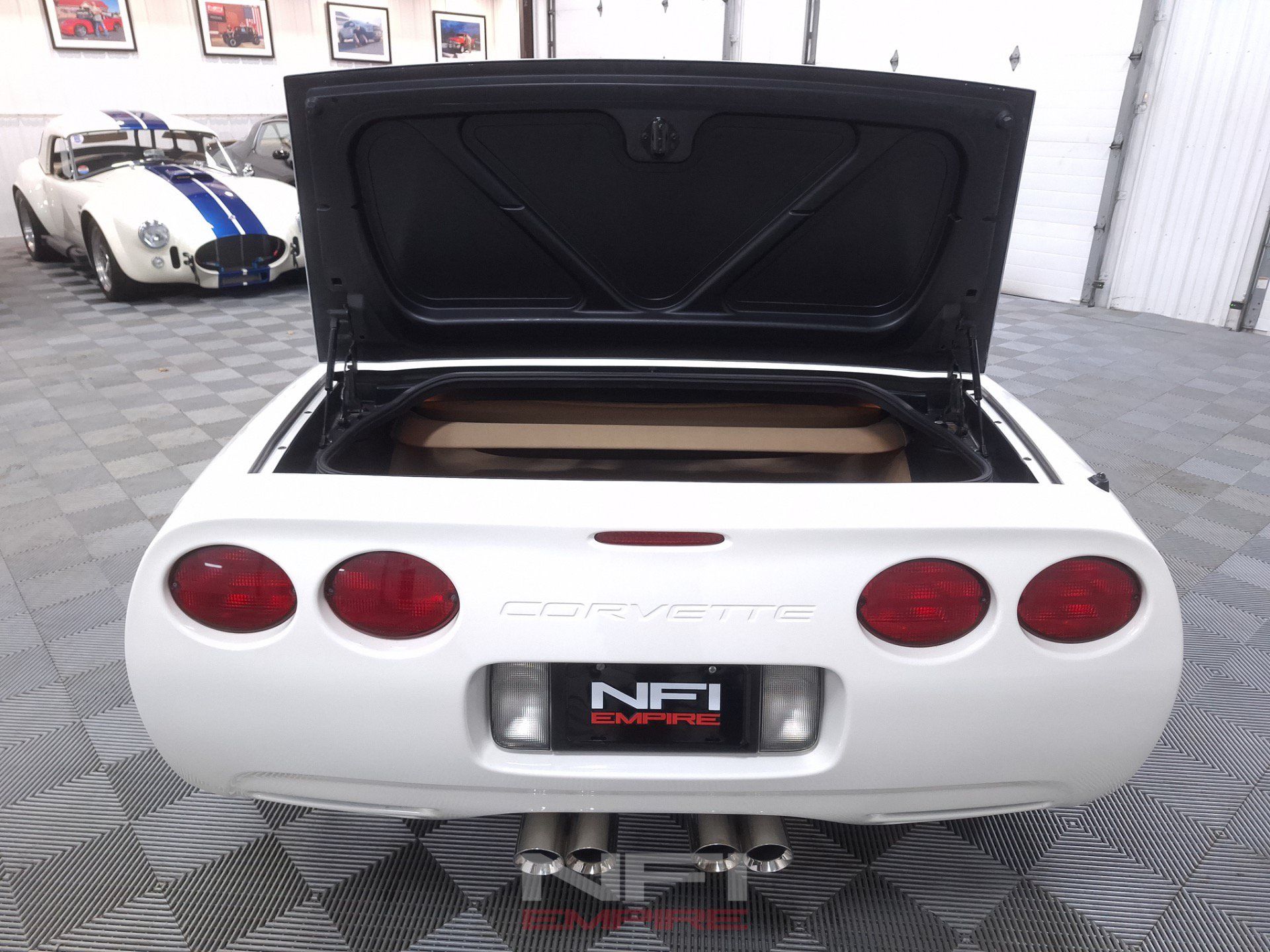 Used 2001 Chevrolet Corvette Convertible w/ Preferred Equipment Group2 RWD image 44