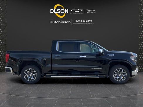 Used 2026 GMC Sierra 1500 SLT RWD image 22