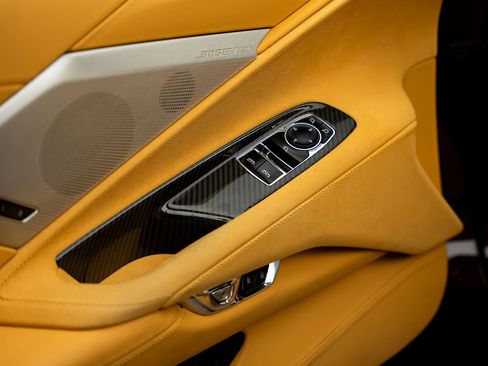 Used 2022 Chevrolet Corvette Stingray Premium Cpe w/ Z51 Performance Package RWD image 58