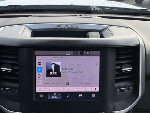 Used 2024 RAM 3500 Big Horn image 16