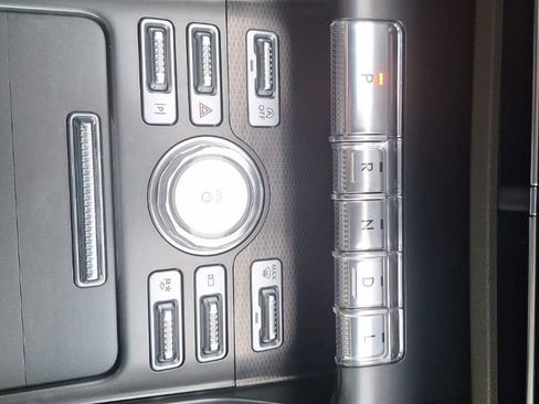 Used 2024 Lincoln Nautilus Premier w/ Equipment Group 102A image 16