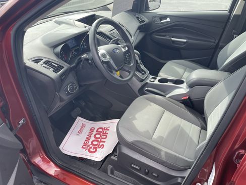 Used 2014 Ford Escape SE image 12