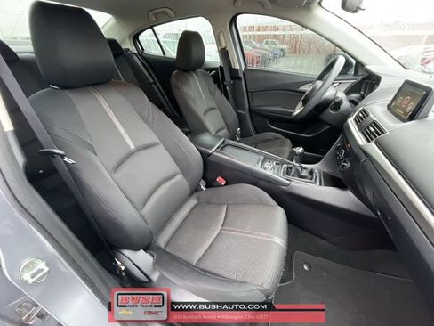Used 2017 MAZDA MAZDA3 Sport w/ Preferred Equipment Package image 27