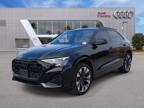 Used 2024 Audi Q8 Premium Plus w/ Premium Plus Package AWD/4WD image 1