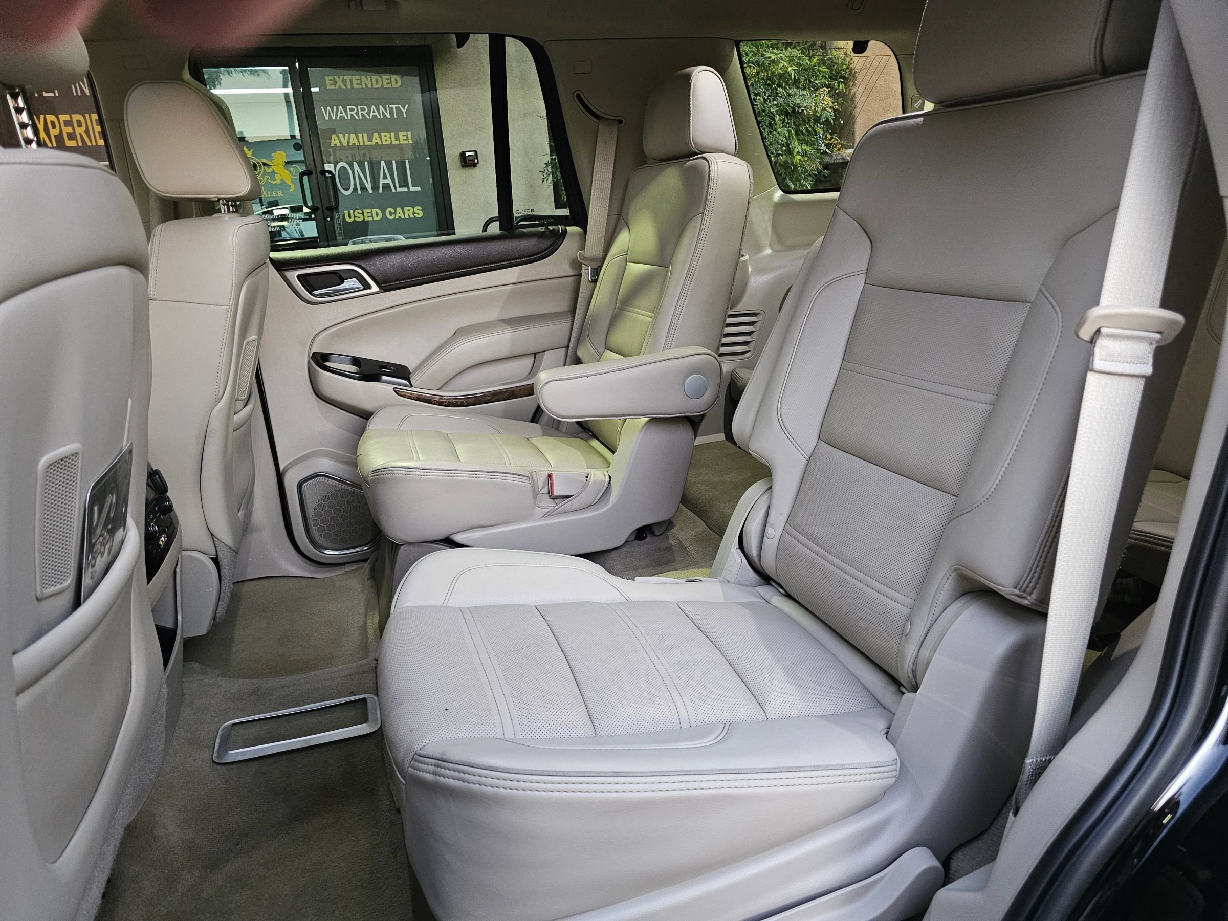 Used 2015 GMC Yukon Denali w/ Premium Package RWD image 23