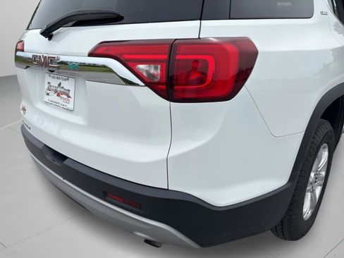 Used 2019 GMC Acadia SLE FWD image 39