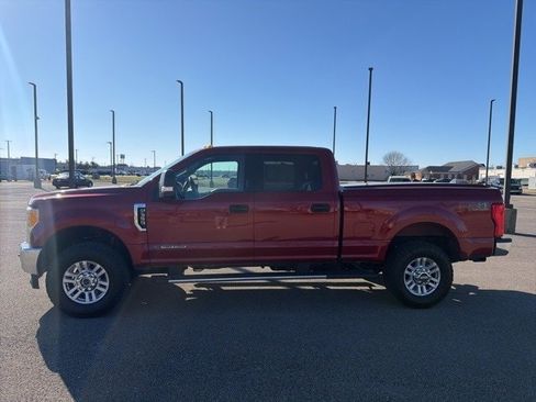 Used 2017 Ford F350 XLT w/ XLT Value Package image 3