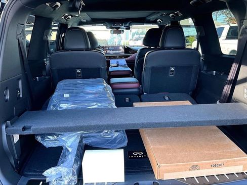 New 2026 INFINITI QX80 Autograph w/ Premium Cargo Package AWD/4WD image 45