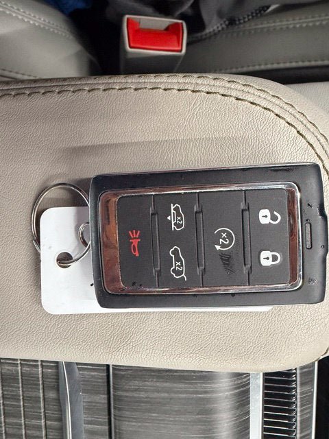 Used 2024 Jeep Wagoneer Series III w/ Premium Group I AWD/4WD image 25