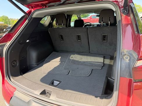 Used 2019 Chevrolet Blazer LT FWD image 14