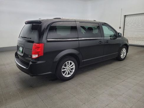 Used 2020 Dodge Grand Caravan SXT image 10