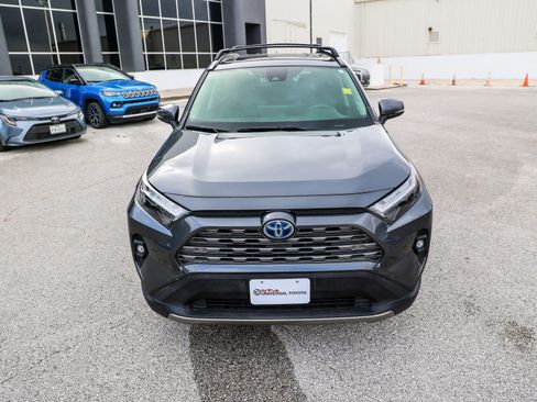 Used 2024 Toyota RAV4 Limited AWD/4WD image 4