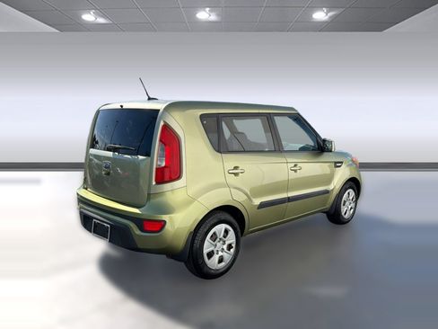 Used 2012 Kia Soul FWD image 9
