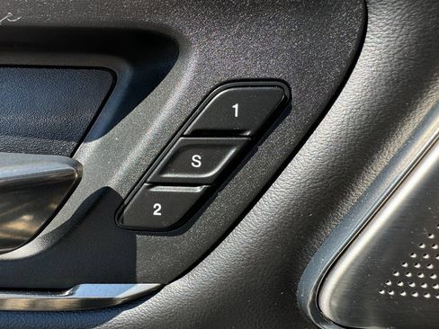 Used 2020 RAM 1500 Limited image 33