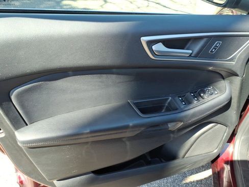Certified 2023 Ford Edge SEL w/ Convenience Package AWD/4WD image 12