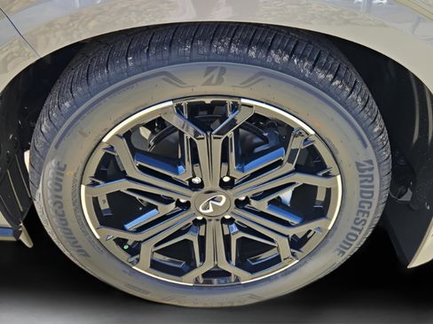 New 2026 INFINITI QX80 4WD w/ Sport Exterior Package image 23