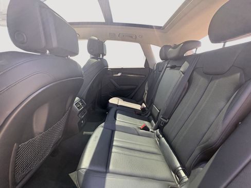 Used 2018 Audi Q5 2.0T Premium Plus w/ Premium Plus Package AWD/4WD image 21