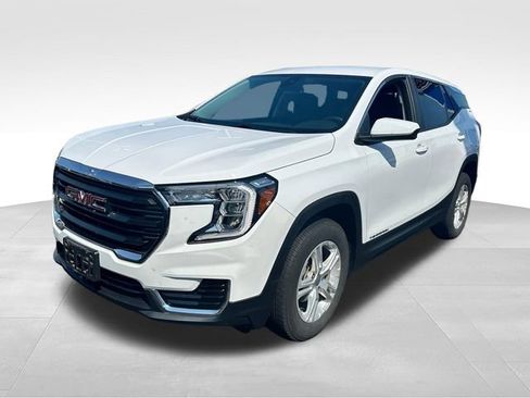 Certified 2024 GMC Terrain SLE AWD/4WD image 3
