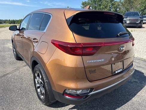Used 2020 Kia Sportage LX w/ LX Popular Package AWD/4WD image 8