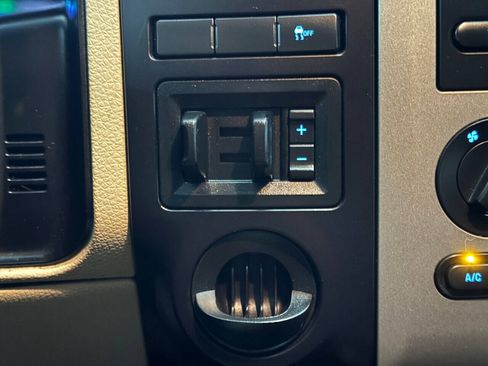 Used 2015 Ford Expedition XL RWD image 83
