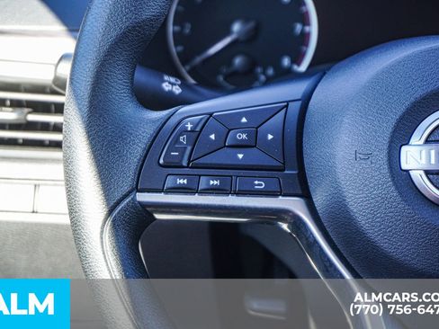 Used 2025 Nissan Altima 2.5 SV image 30