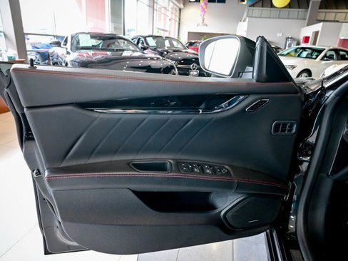 Used 2024 Maserati Quattroporte Modena Ultima Q4 image 15