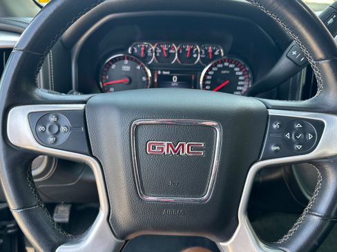 Used 2015 GMC Sierra 1500 SLE w/ SLE Value Package image 33