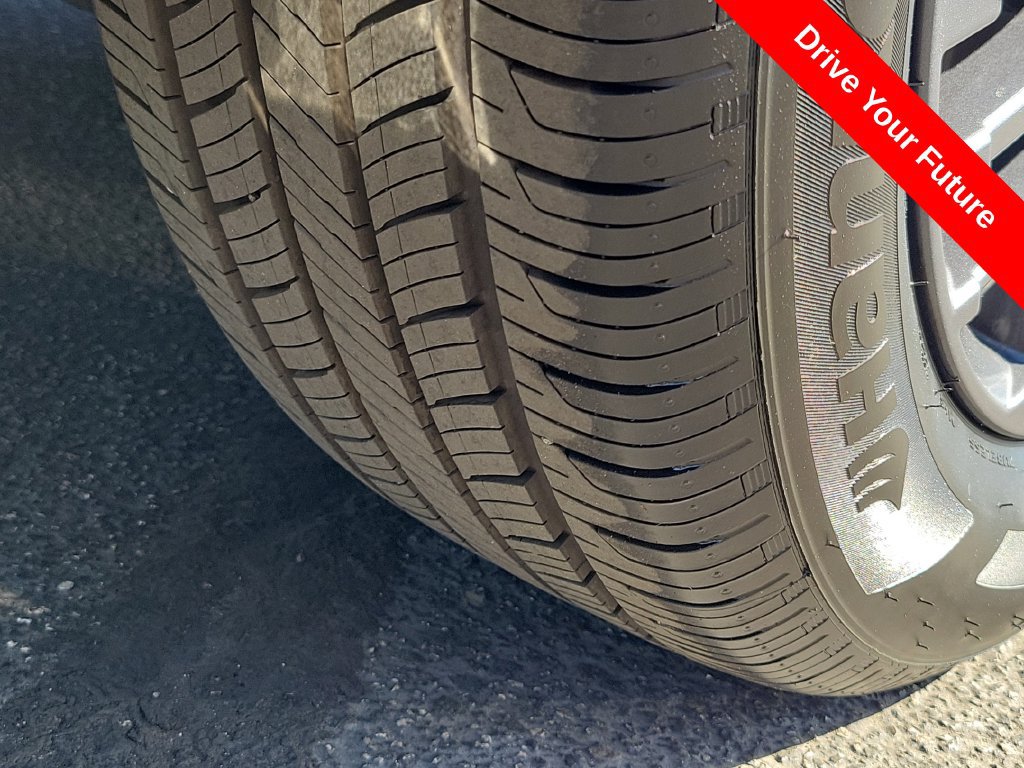 Used 2026 Nissan Sentra SV w/ Floor Mat Package FWD image 29