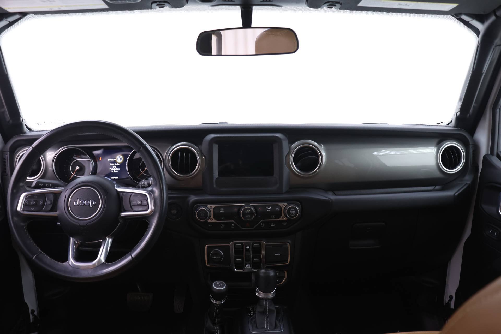 Used 2021 Jeep Wrangler Unlimited Sahara w/ LED Lighting Group AWD/4WD image 8