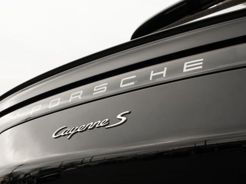 Used 2020 Porsche Cayenne S AWD/4WD image 31