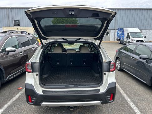 Used 2022 Subaru Outback Limited AWD/4WD image 12