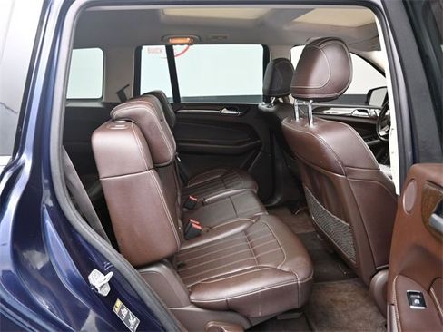Used 2017 Mercedes-Benz GLS 450 4MATIC image 11