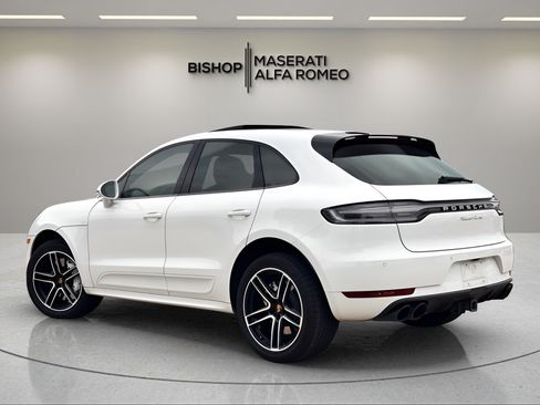 Used 2021 Porsche Macan Turbo AWD/4WD image 3