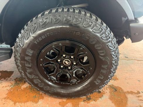 Used 2022 Ford Bronco Wildtrak AWD/4WD image 8
