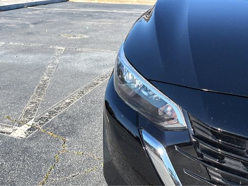 Used 2025 Nissan Sentra SV w/ All-Weather Package image 23