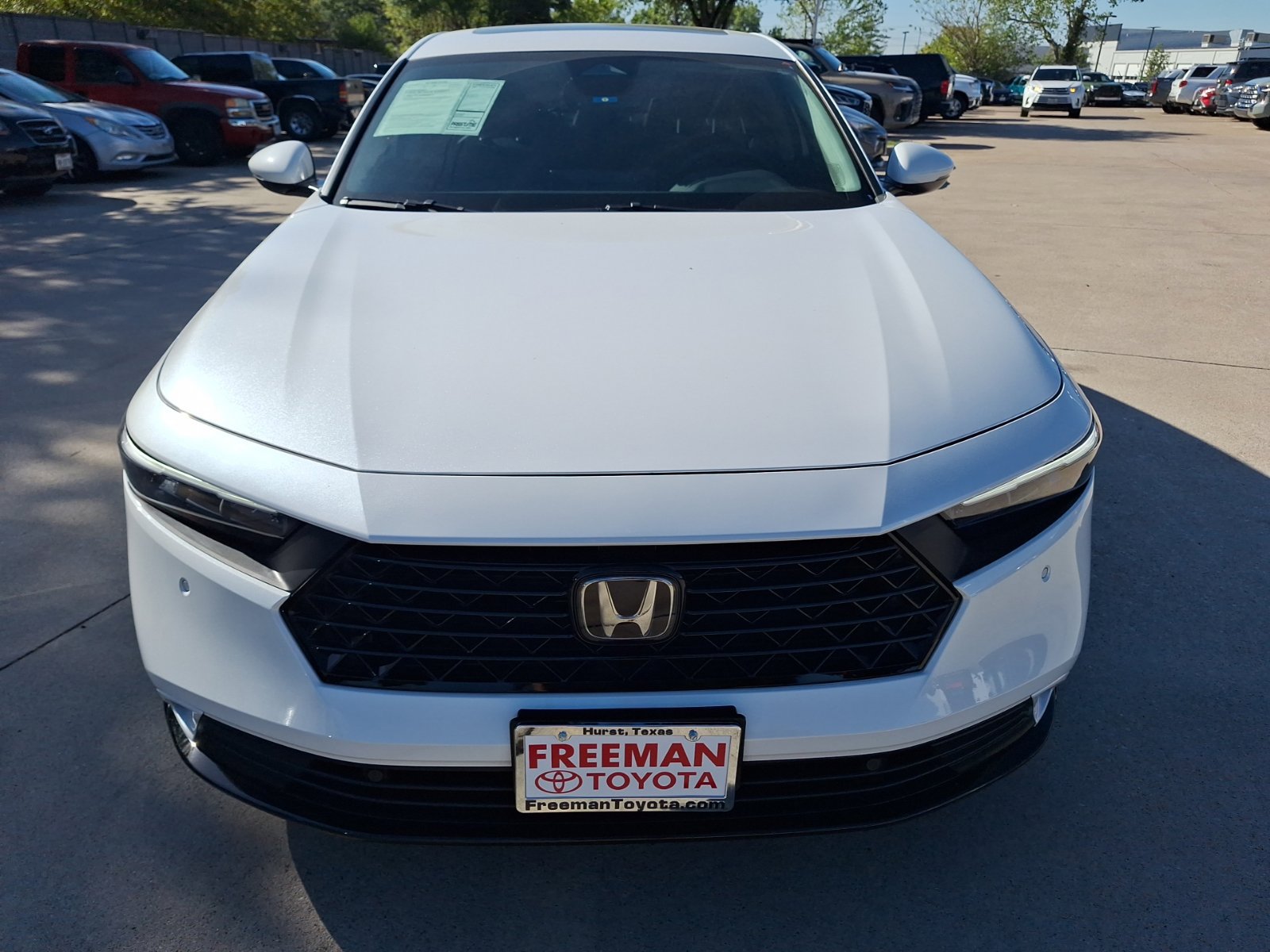 Used 2026 Honda Accord EX-L image 9