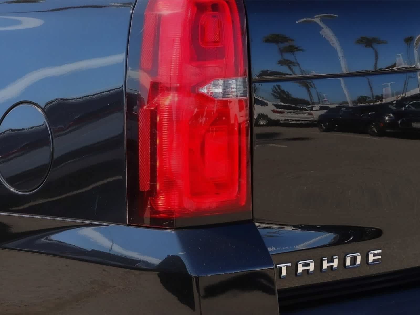 Used 2019 Chevrolet Tahoe LS RWD image 11